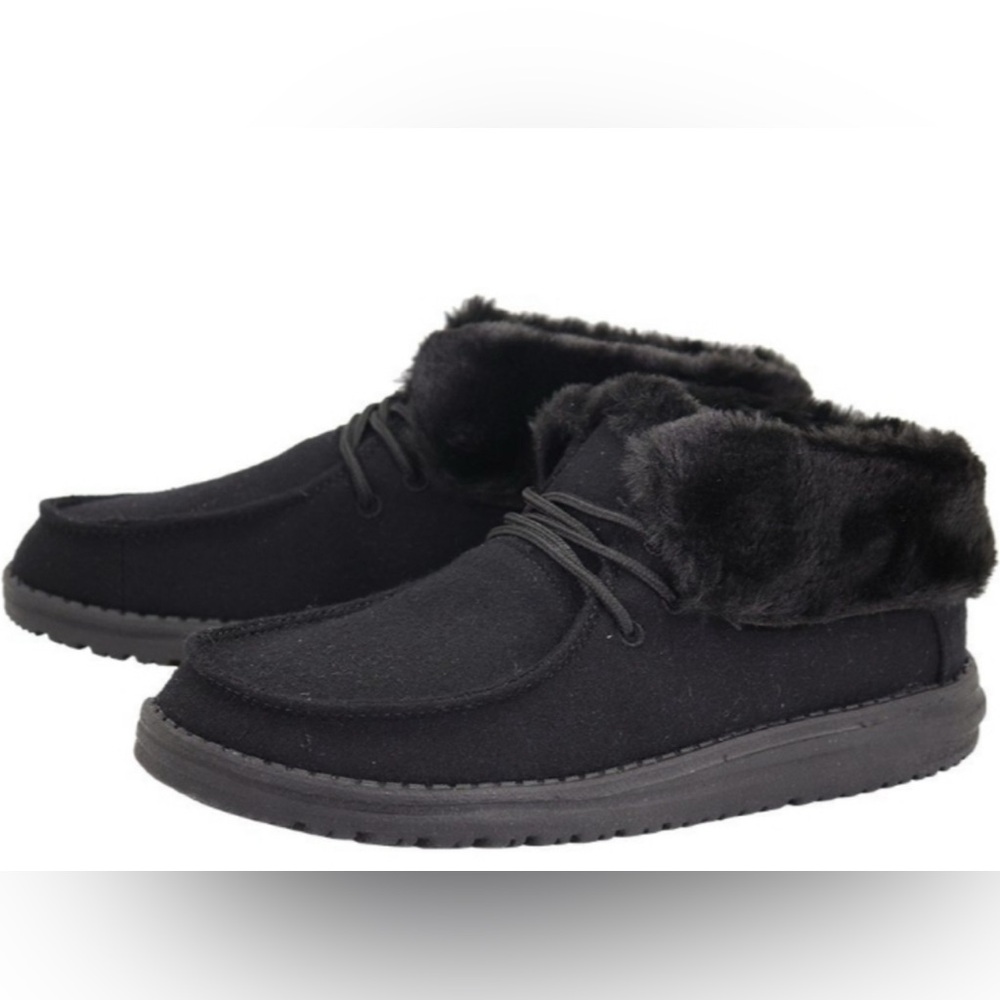 Hey dudes women’s Britt total black fur lined casual shoe bootie